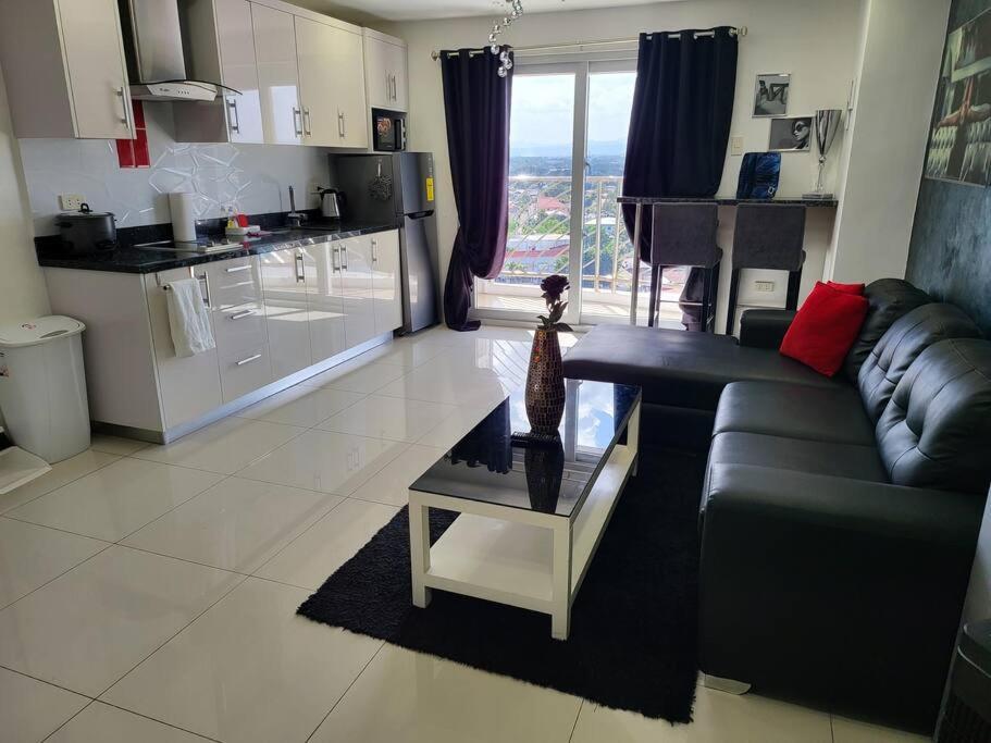 Kandi Tower 3, Premium 1Br With 2Cr & 2 Balcony. Анхелес Екстер'єр фото